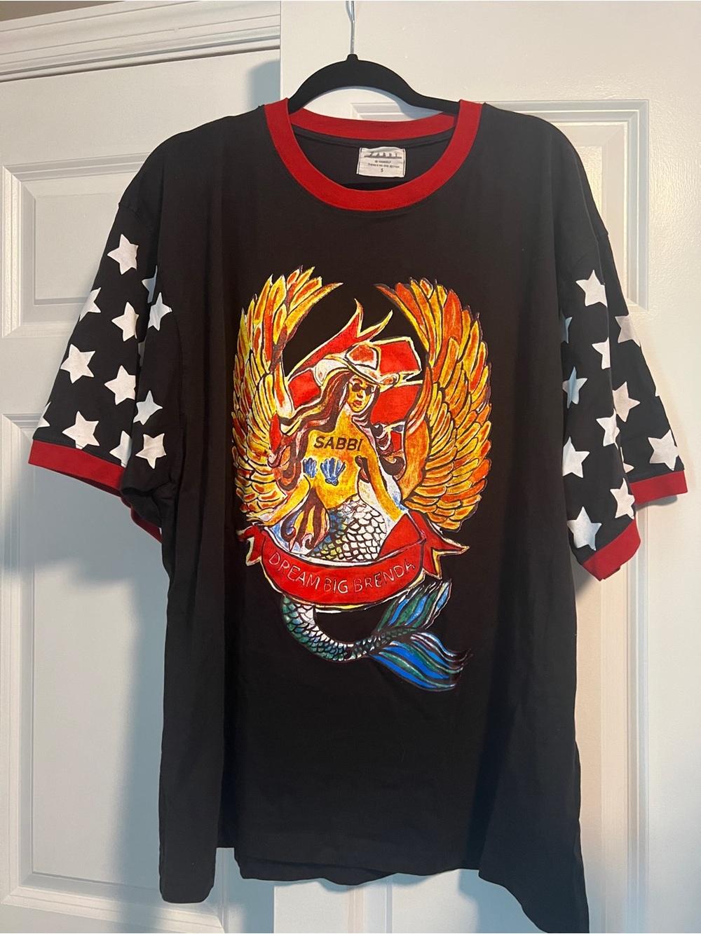 Sabbi Oversized Black Big Brenda Mermaid Tee with Star Sleeves - Picture 3 of 8